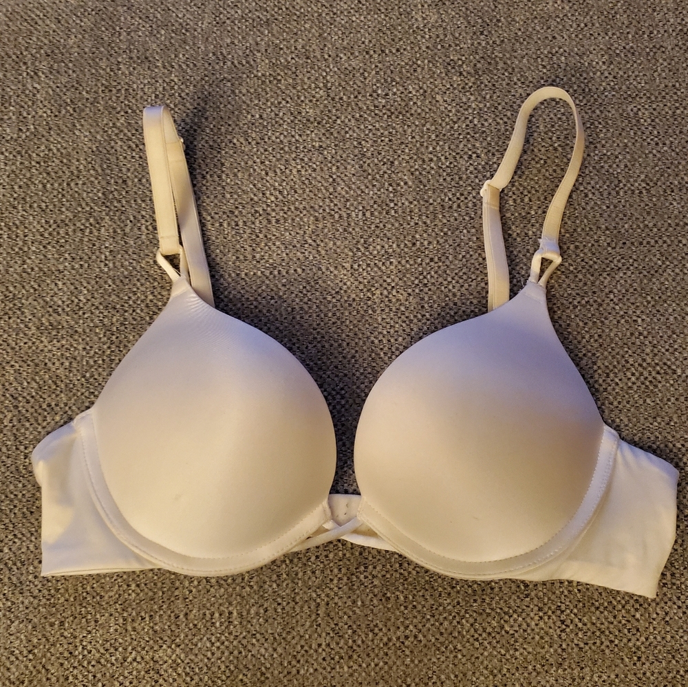 Victoria's Secret Bombshell Bra